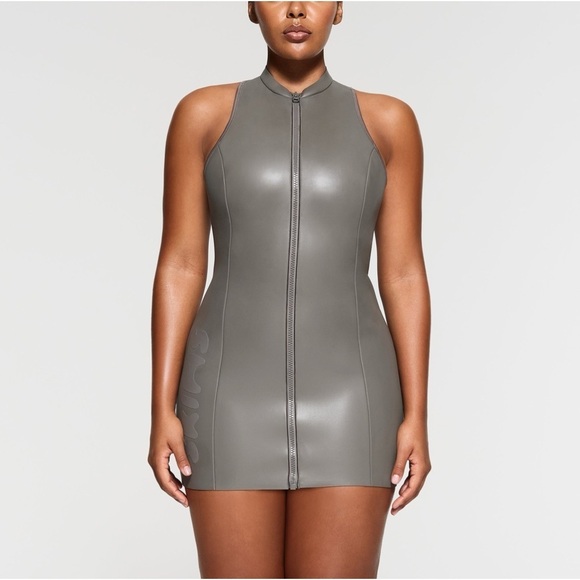 SKIMS Rubberized Scuba Swim Mock Neck Dress SZ S NWT Grey chalk 🔥✨✨ - Picture 1 of 6